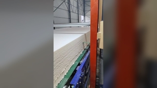 Máquina de corte horizontal CNC de alta precisão para fatiar espuma