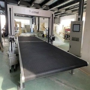 Máquina de corte horizontal de vibração dobro da espuma da faca da máquina de corte do perfil da espuma