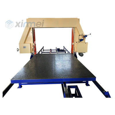 Máquina de corte de espuma de PU horizontal com mesa de trabalho Delta VFD e dispositivo de sucção de ar para corte de precisão